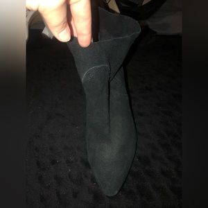 Vince camuto heels sooooooo cuttteeee